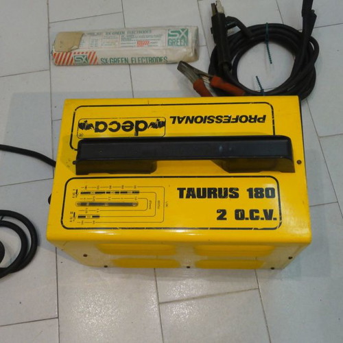 Deca Professional Taurus 180 2O.C.V. welding machine like new