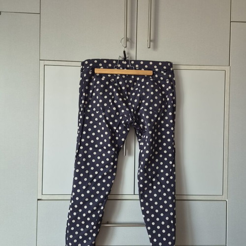 Marina Yachting low-rise capri pants like new, size 30, polka dot