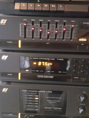 Sound system used with 4 units Sansui, Teak and Philips