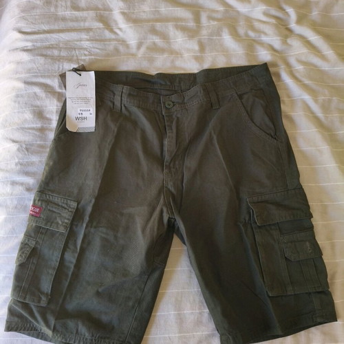 Men's cargo shorts new, size 36, army green