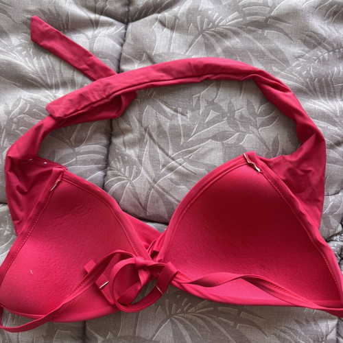 Primark two-piece bikini like new, size M, fuchsia top and white bottom