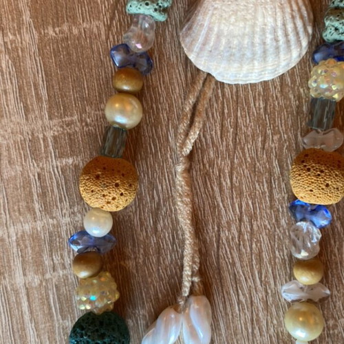 Handmade garland with shells custom made