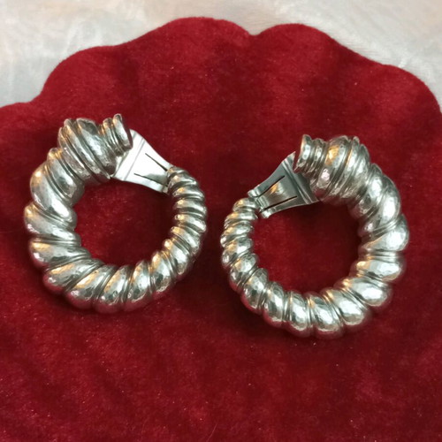 Zolotas silver earrings 950 like new with clips and studs option