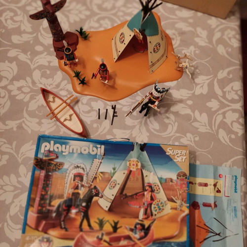 Playmobil Indians Western Set Code 4012 Like New
