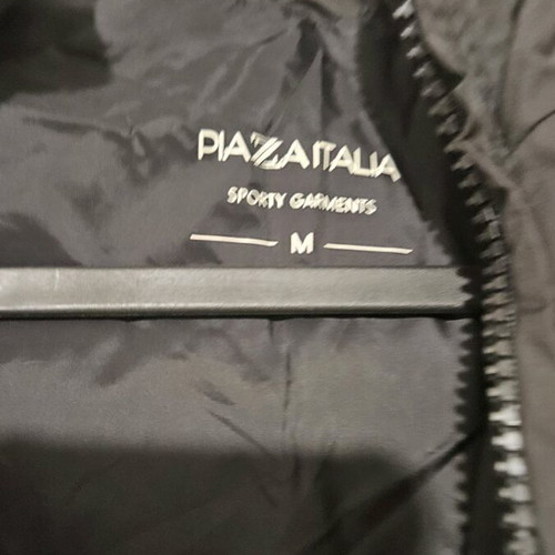 Sleeveless jacket like new, size M