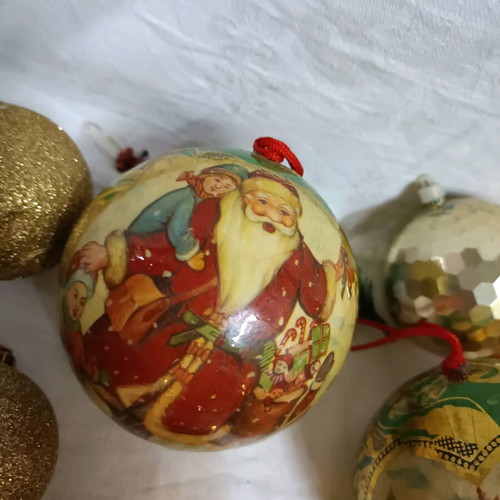Christmas ornaments used, assorted set