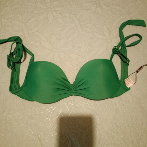 Swimwear top new, size 42 large, green