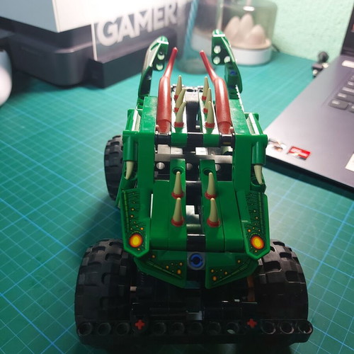 Lego Monster Truck like new without box