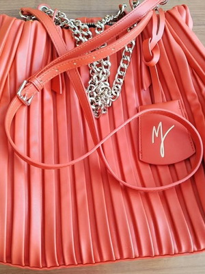 Manila Grace Jasmine Petit Plisse bag like new, orange