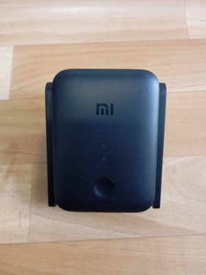 Mi AC1200 WiFi router like new