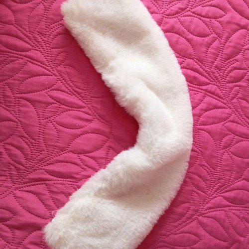 Fur baby collar like new