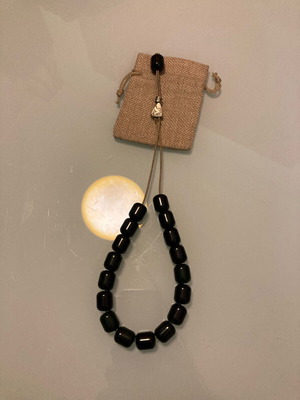 Worry beads like new, dark green color