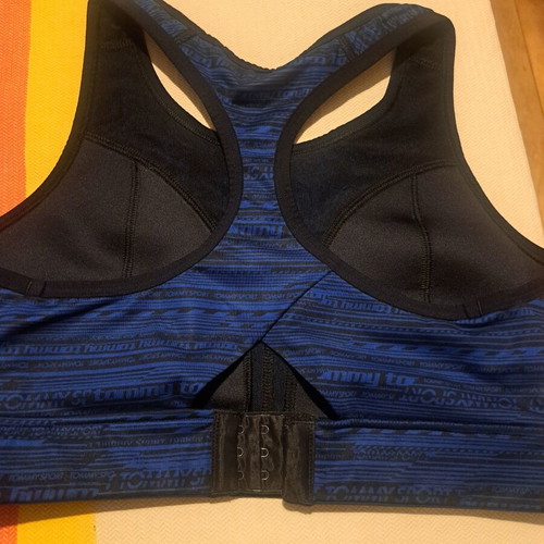 Tommy Hilfiger sports bra new, size M, black and blue
