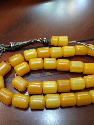 Mastic Kompoloi like new with vintage silver tassel and bakelite beads
