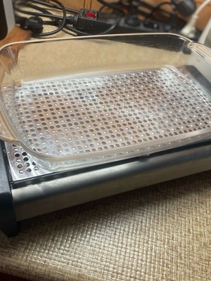 Classic food warmer like new without electricity