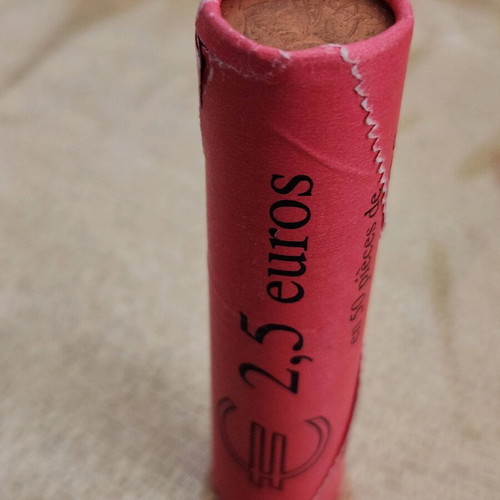 Roll of 5 cent euro coins 1999 France new