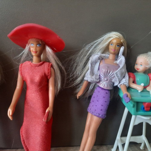 Barbie Retro Lot of 7 Dolls Like New