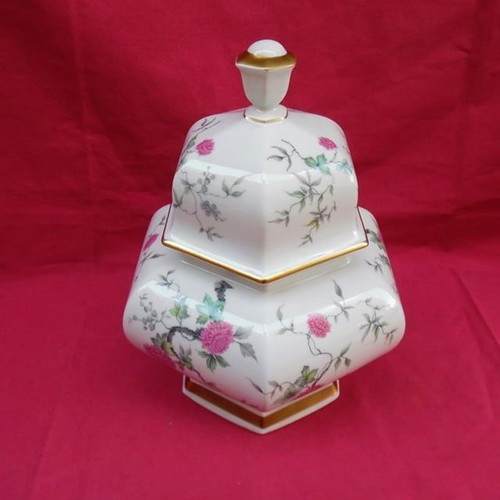 Seltmann Weiden Bavaria Royal China porcelain vase used, 1950s