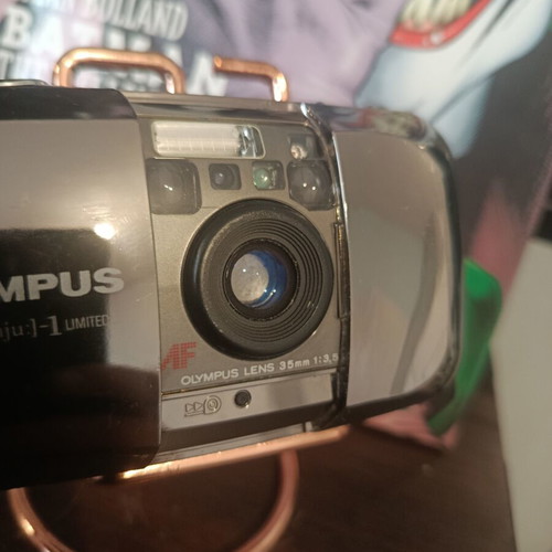 Olympus μ[mju:]-1 Limited Mirror Silver 35mm film camera used