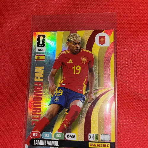 Lamine Yamal Fan Favourite Panini Card 2026 New