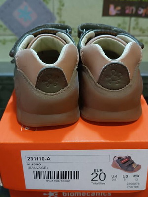 Biomechanics Παιδικά sneakers χακί σαν καινούργια, νούμερο 20