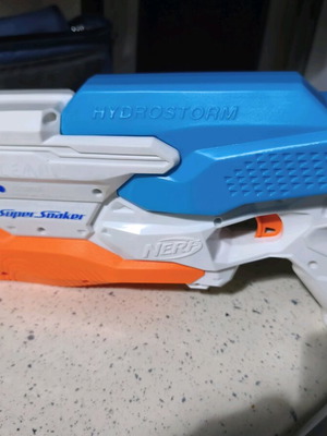 nerf super soaker,  hudrostorm