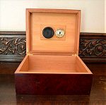  Κουτί Ξύλινο Πούρων με ενσωματωμένο βαρόμετρο