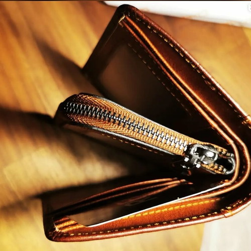 Men's RFID Wallet new, brown leather
