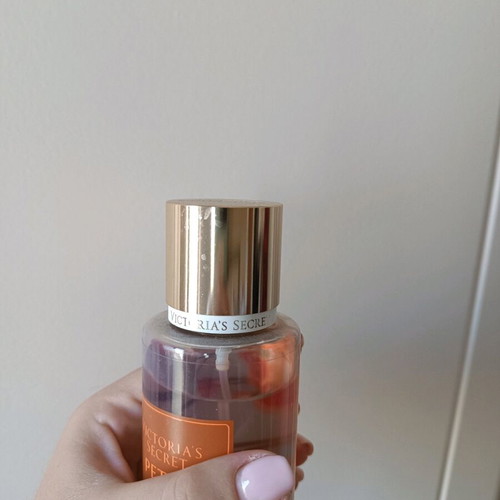 Victoria's Secret Petal High women's mist like new 250 ml