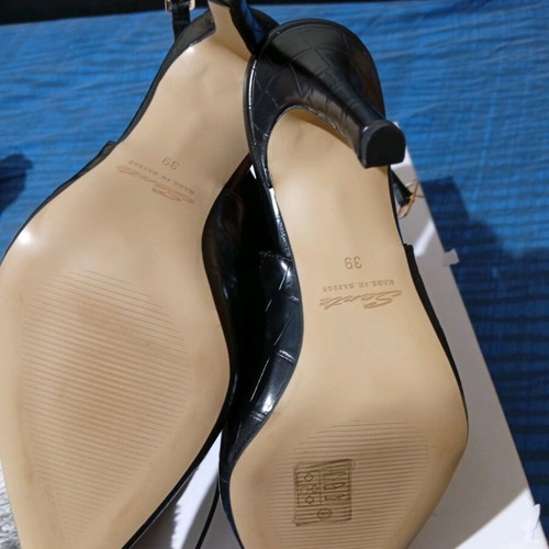 Sante pumps new, size 39, black leather, 10 cm heel with laces