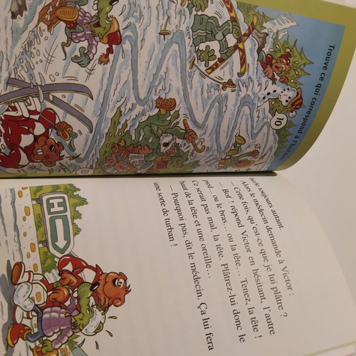 Ratus Poche French booklets like new, set of 2