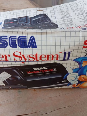 Κονσόλα Sega Master System II με Sonic the Hedgehog