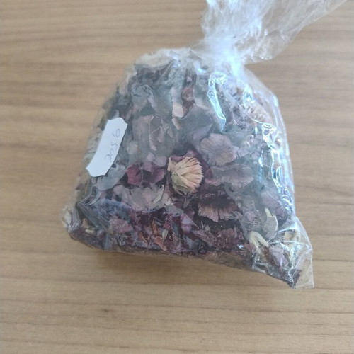 Aromatic dried decorative flowers like new