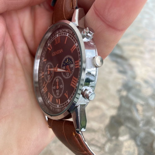 Geneva men's watch new with battery brown