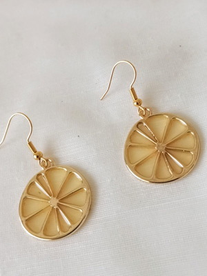 Lemon Dangle Earrings new, yellow gold