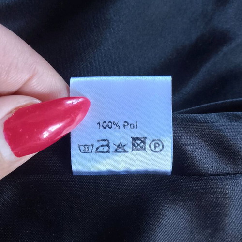 Ckontova skirt black like new, leatherette, size 2