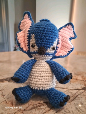 Handmade knitted Stich doll new with keychain