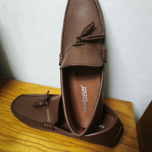 Robinson Brown Leather Moccasins Size 41 New