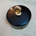 Van Cleef & Arpels First powder box used