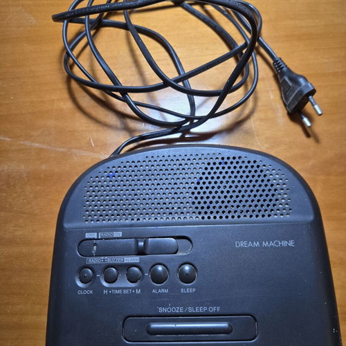 Sony Dream Machine ICF-C290 Digital Radio Alarm Clock new