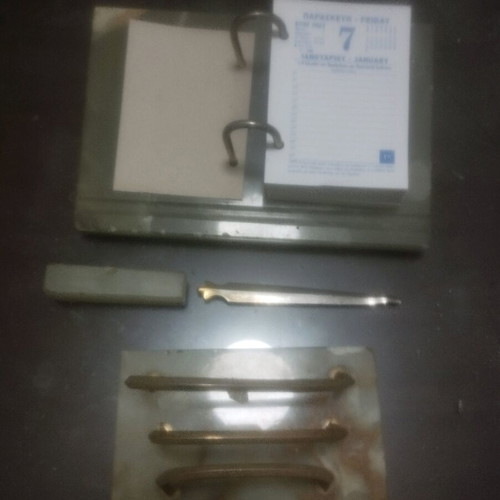 Alabaster office items like new