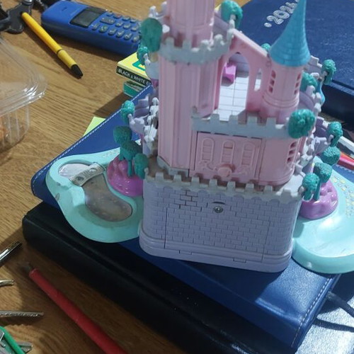 Polly Pocket Disney Cinderella's Castle 1995 toy