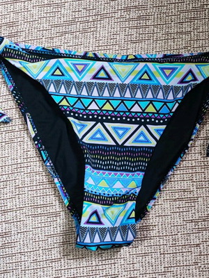 Swimwear bottom like new, size 46 (XL) with pattern