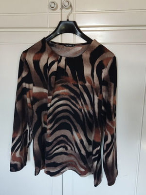 Be Cool γυναικεία μπλούζα με abstract animal print μακρυμάνικη μεταχειρισμένη