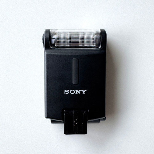 Sony HVL-F20AM external flash like new for Alpha cameras