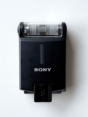 Sony HVL-F20AM external flash like new for Alpha cameras