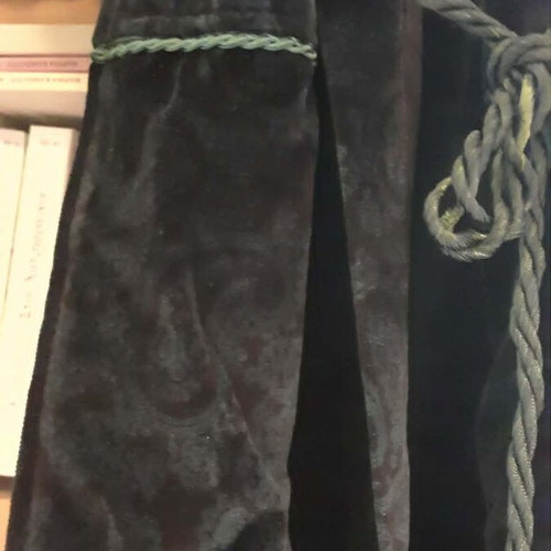 Vintage Robe de Chambre Jacquard Velvet with Petrol-Black Paisley, Like New