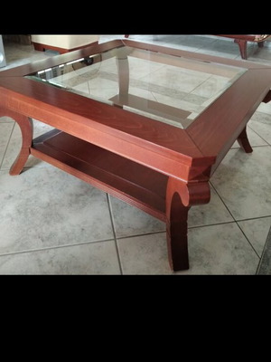Square coffee table with glass like new, cherry finish