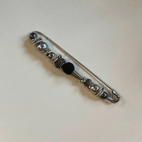 Vintage lapel pin new