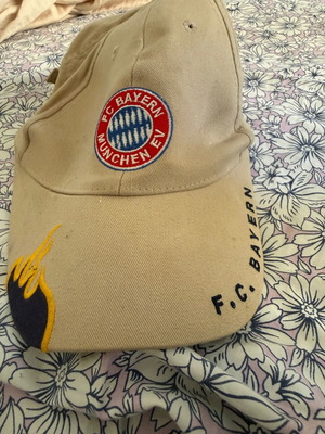 Bayern cap like new, size M